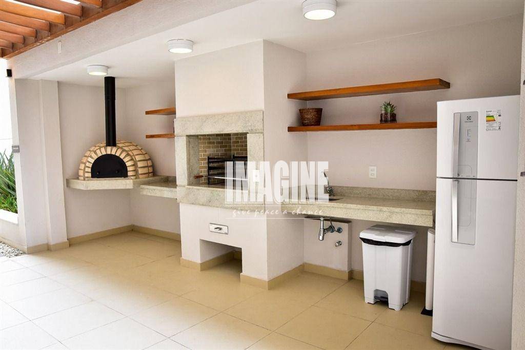 Apartamento à venda com 2 quartos, 68m² - Foto 15