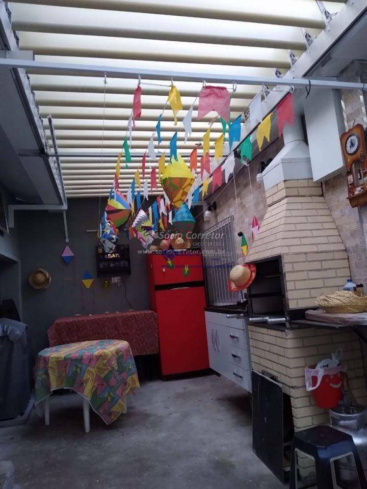 Casa à venda com 2 quartos, 200m² - Foto 9