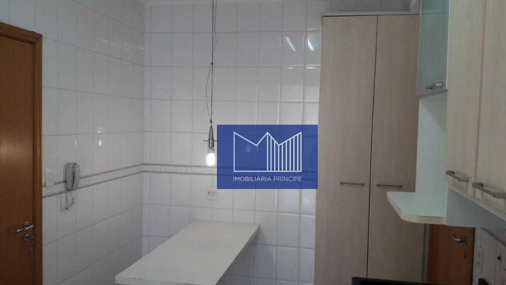 Apartamento à venda com 3 quartos, 140m² - Foto 4