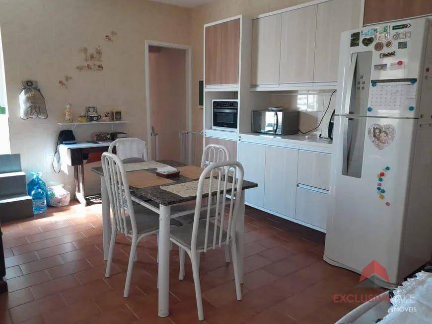 Casa à venda com 3 quartos, 153m² - Foto 13