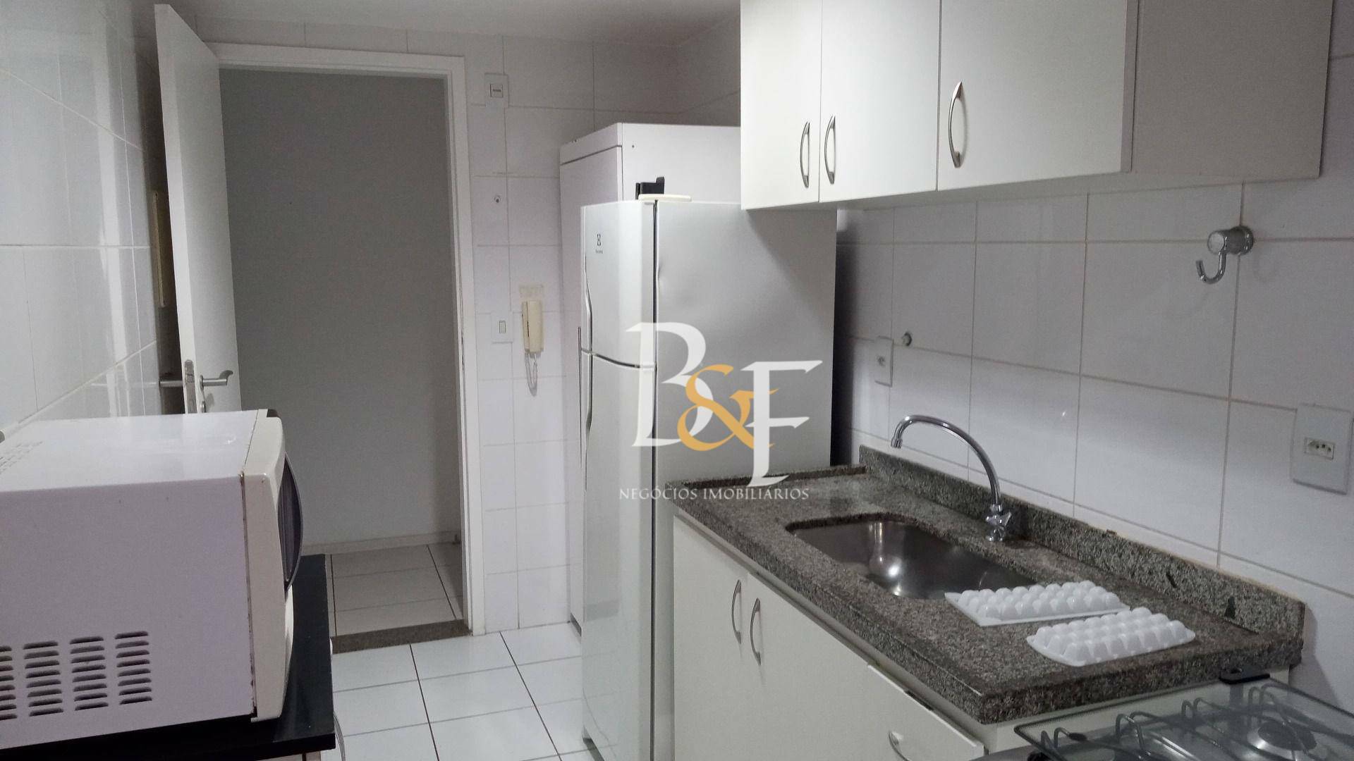 Apartamento para alugar com 2 quartos, 68m² - Foto 3