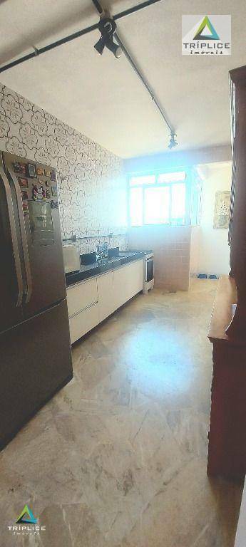 Apartamento à venda com 2 quartos, 95m² - Foto 32