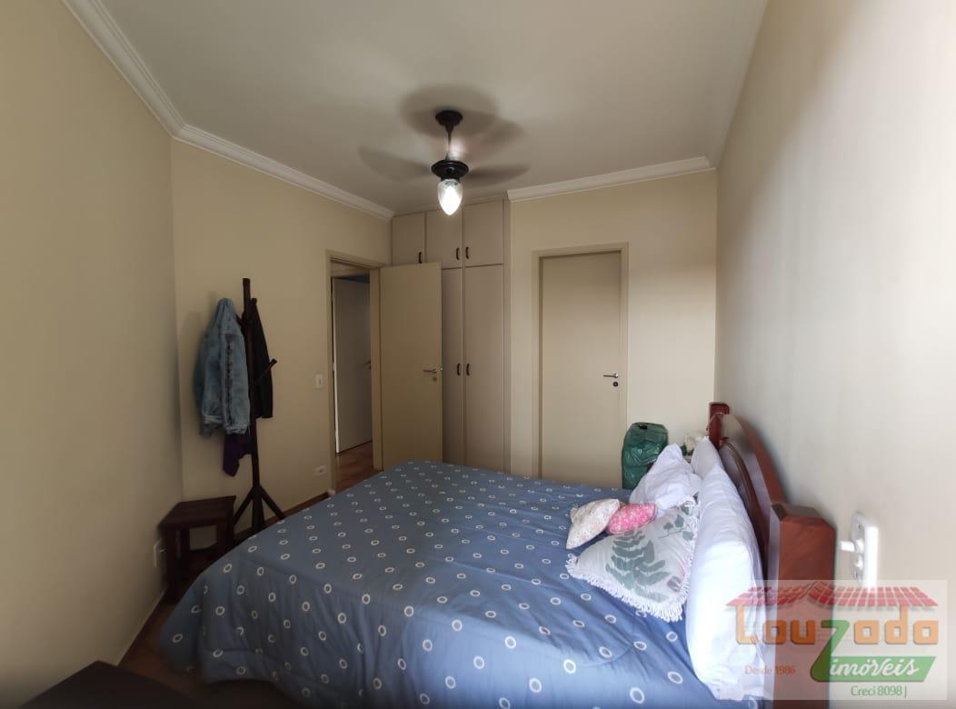 Apartamento à venda com 3 quartos, 118m² - Foto 12