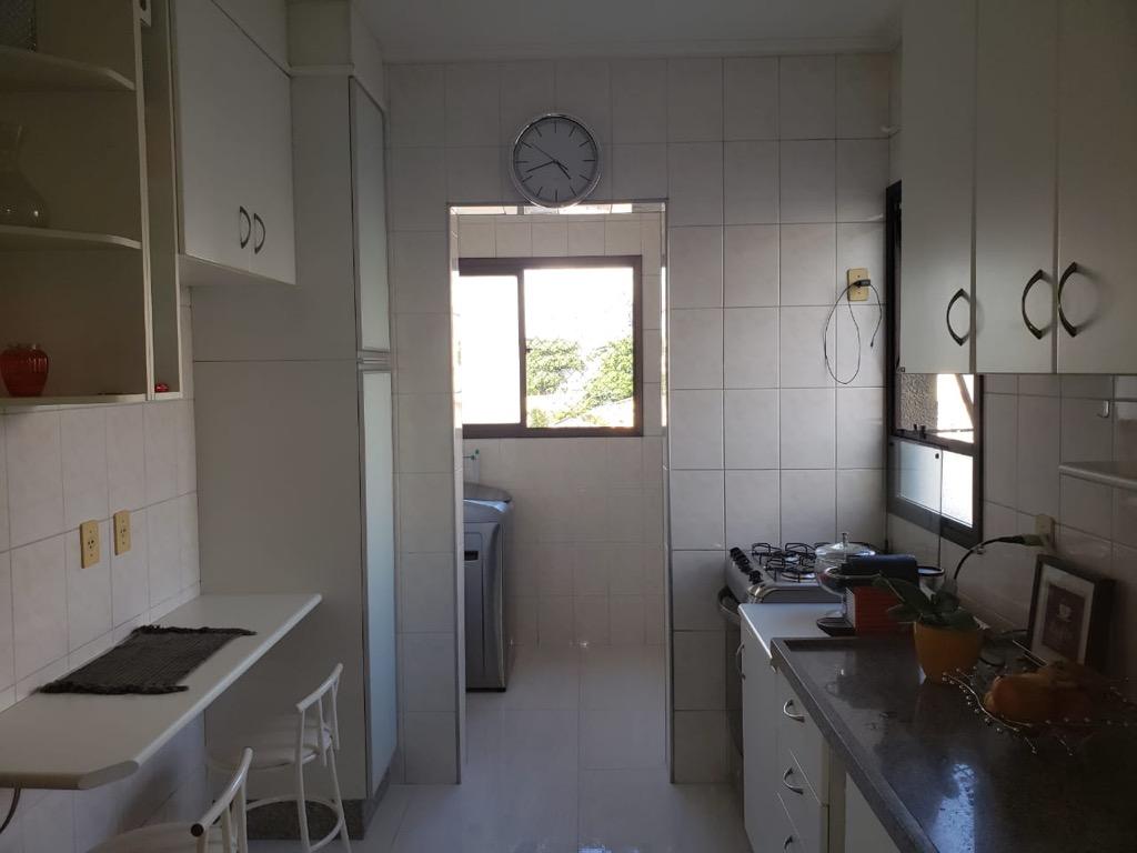 Apartamento à venda com 3 quartos, 88m² - Foto 5