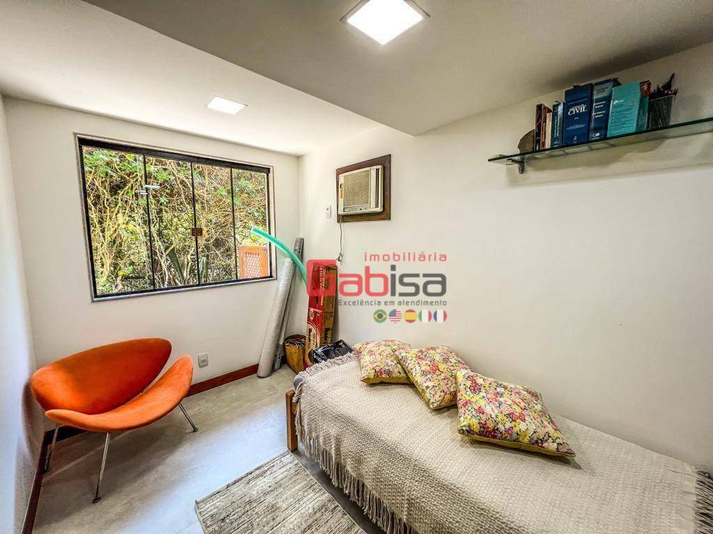 Casa de Condomínio à venda com 4 quartos, 242m² - Foto 14