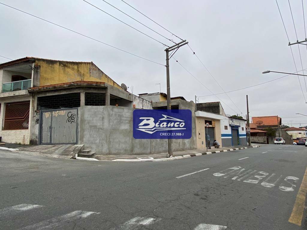 Sobrado à venda com 2 quartos, 137m² - Foto 2