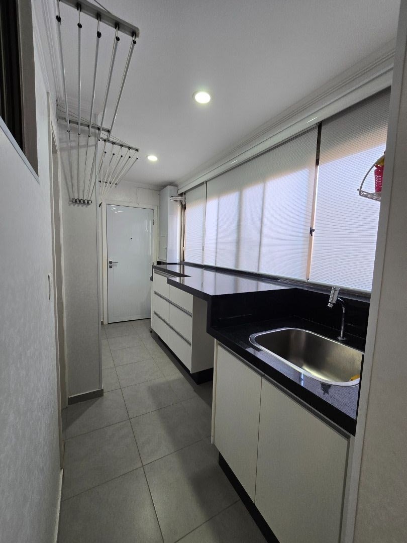 Apartamento à venda e aluguel com 3 quartos, 125m² - Foto 29