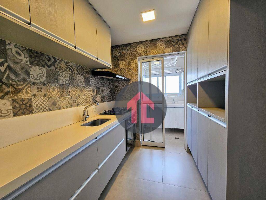 Apartamento para alugar com 2 quartos, 80m² - Foto 9