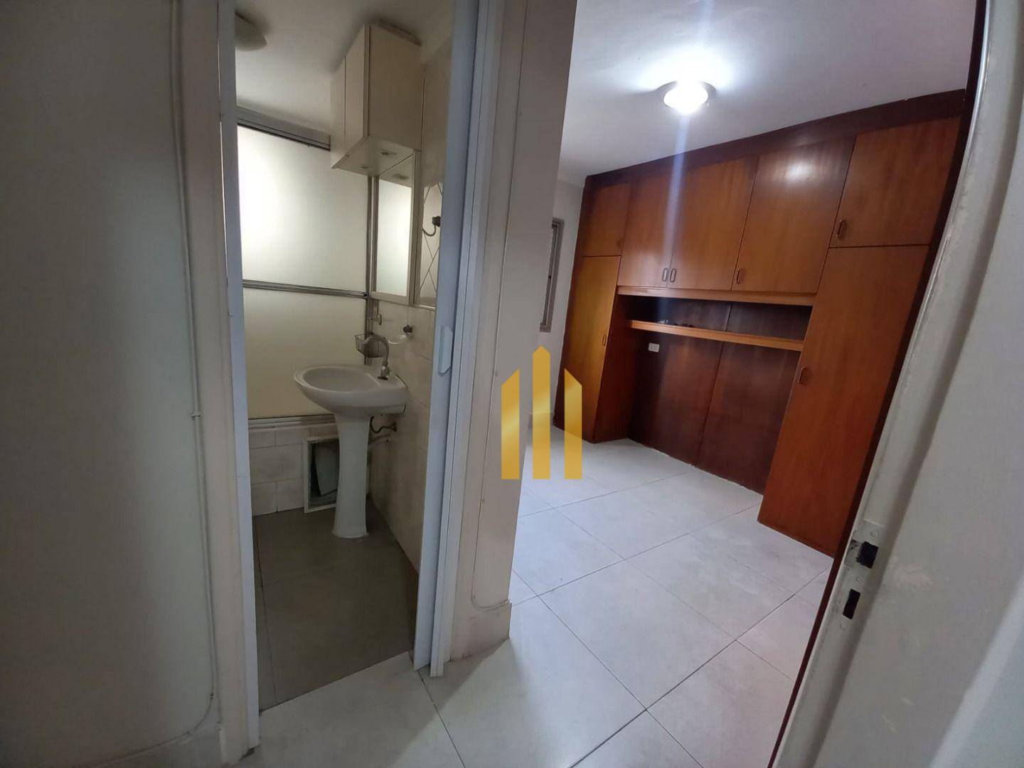 Apartamento para alugar com 3 quartos, 90m² - Foto 30