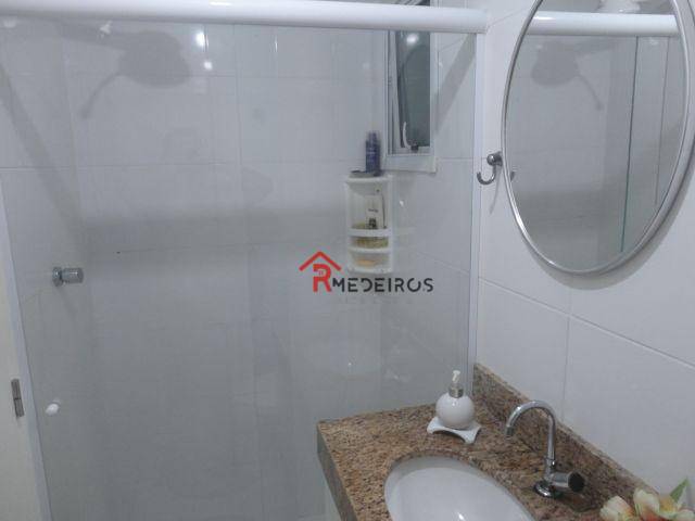 Apartamento à venda com 2 quartos, 74m² - Foto 17