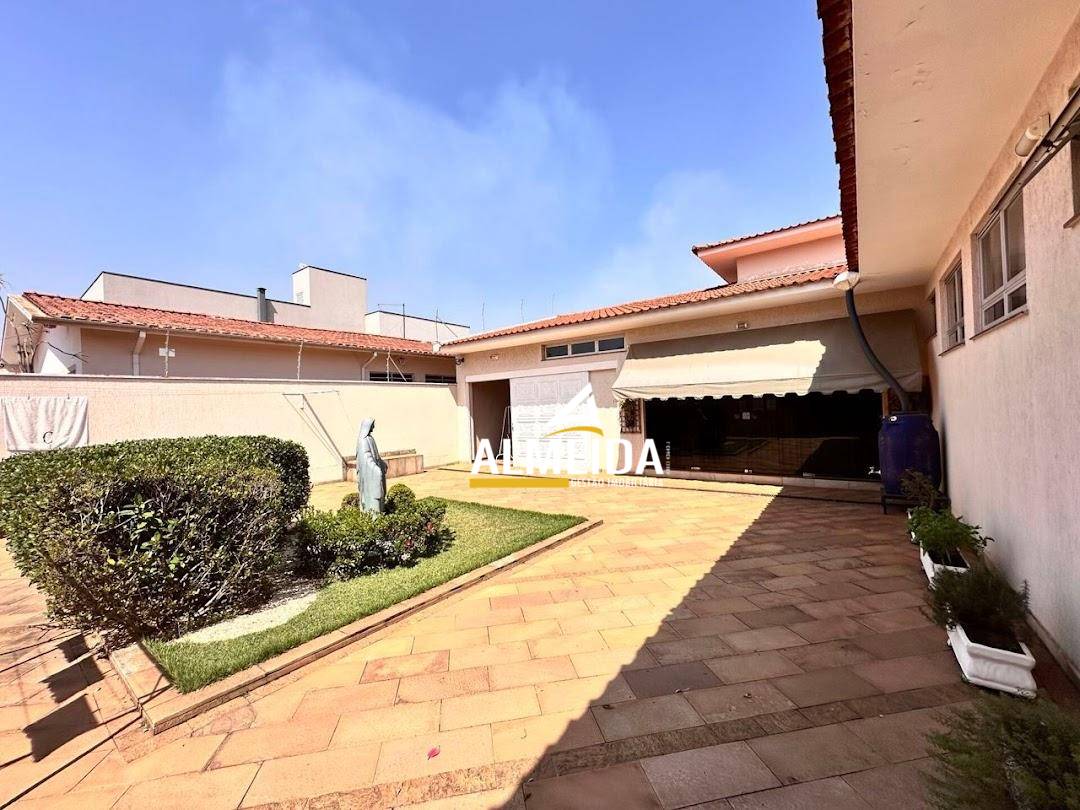 Casa, 3 quartos, 334 m² - Foto 5