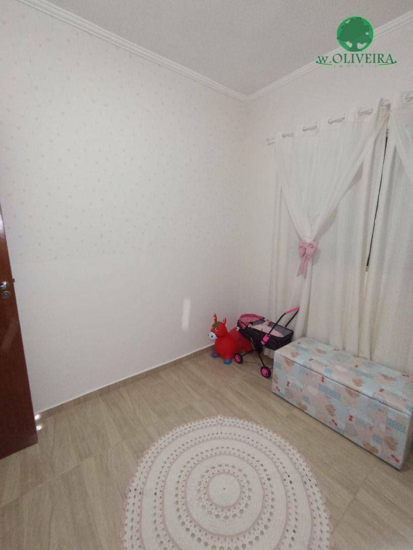 Casa à venda com 2 quartos, 80m² - Foto 12