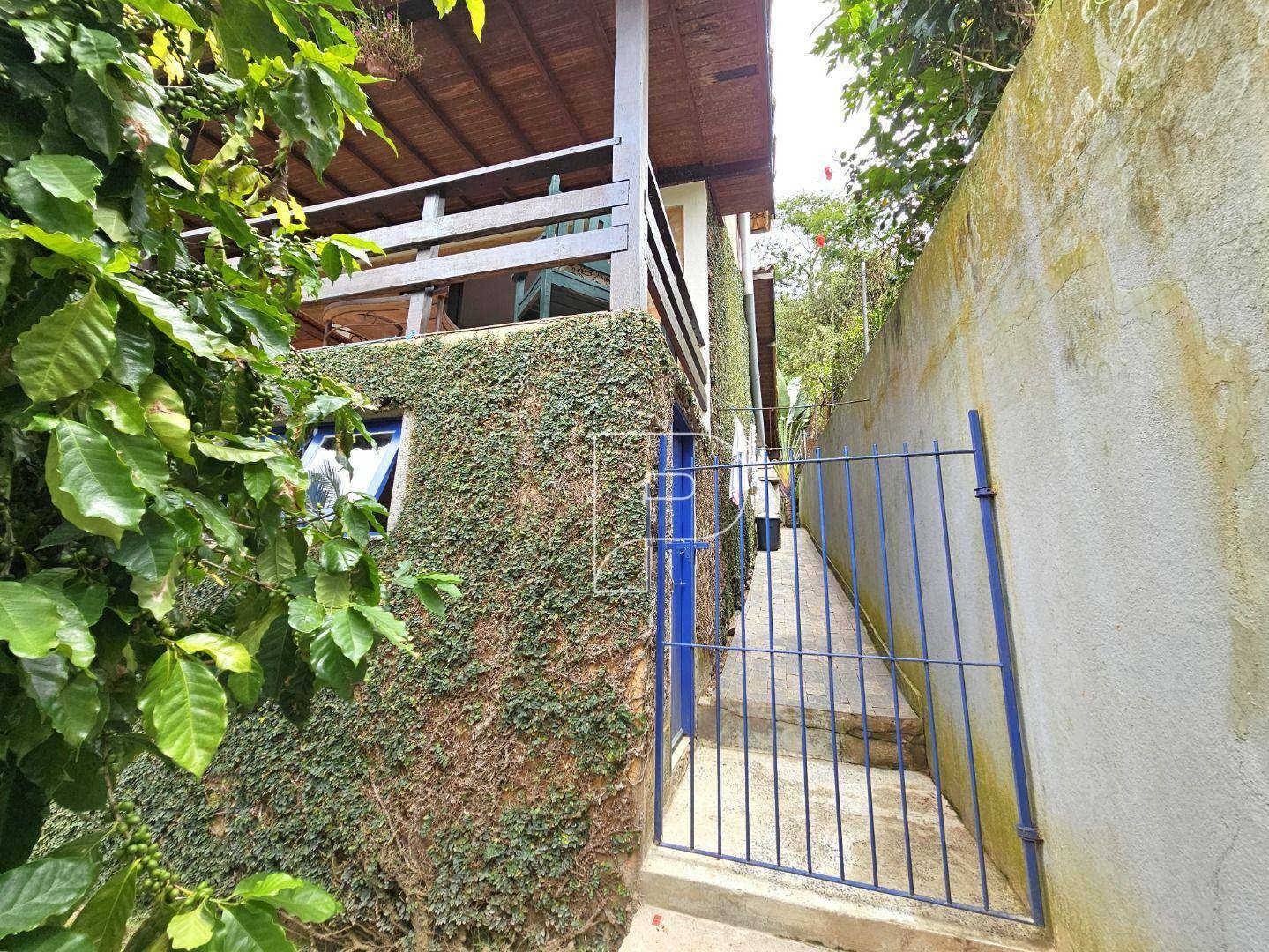 Casa de Condomínio à venda com 3 quartos, 261m² - Foto 40