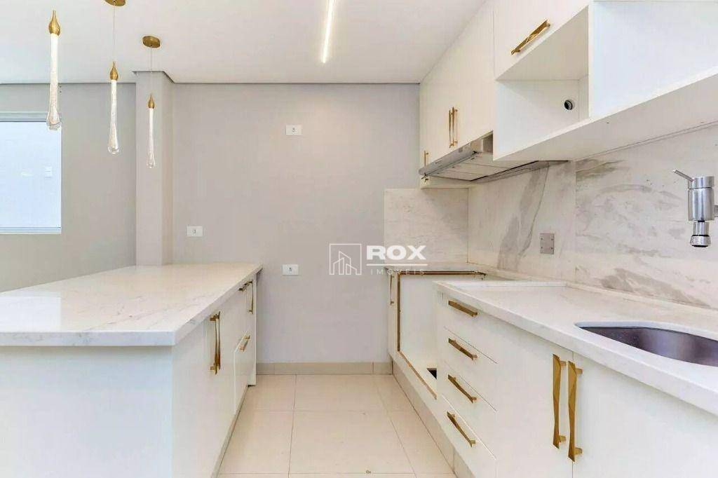 Casa à venda com 3 quartos, 168m² - Foto 8