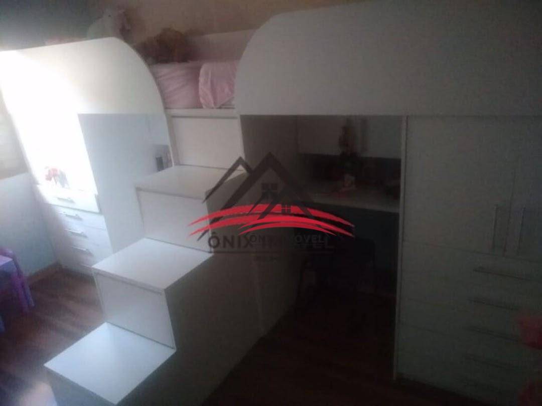 Casa à venda com 2 quartos, 141m² - Foto 8