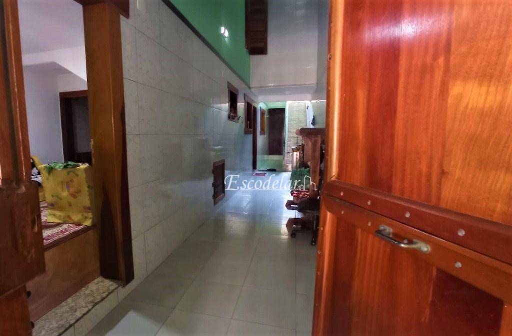 Sobrado à venda com 3 quartos, 200m² - Foto 33