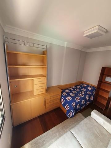 Apartamento à venda com 3 quartos, 117m² - Foto 2