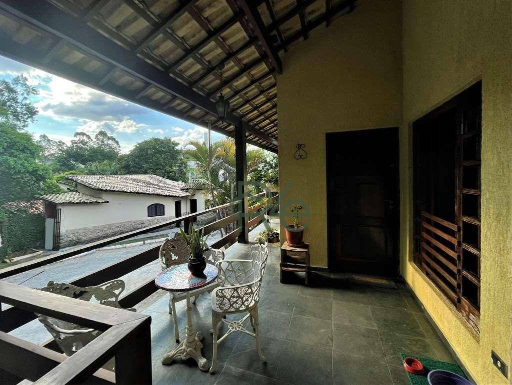 Casa de Condomínio à venda com 4 quartos, 220m² - Foto 6