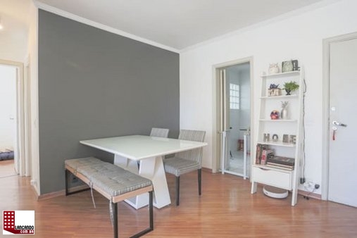 Apartamento à venda com 2 quartos, 70m² - Foto 12