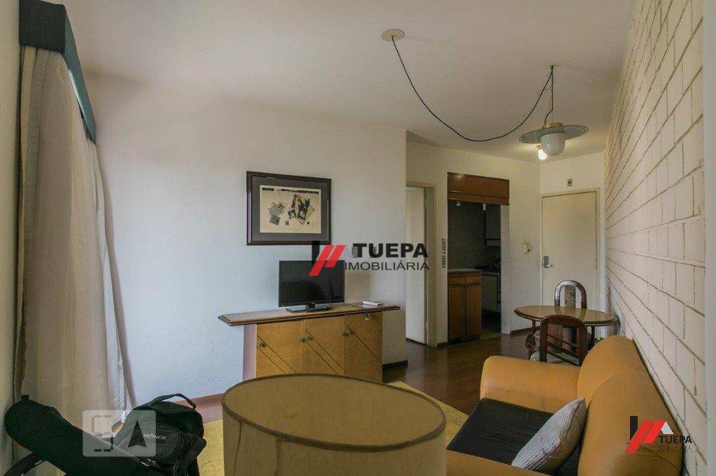 Apartamento à venda e aluguel com 1 quarto, 40m² - Foto 12