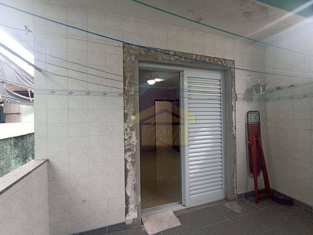 Sobrado à venda com 3 quartos, 179m² - Foto 24