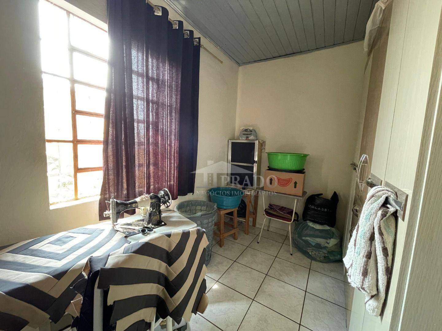 Casa à venda com 3 quartos, 90m² - Foto 8