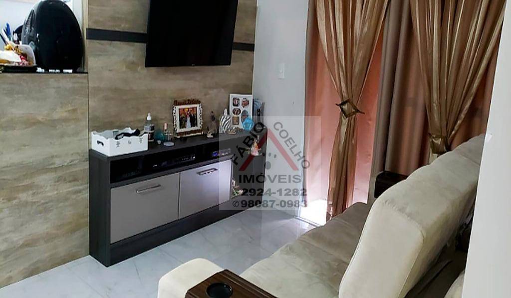 Apartamento à venda com 2 quartos, 68m² - Foto 3