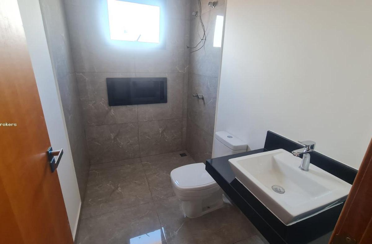 Sobrado à venda com 3 quartos, 300m² - Foto 17