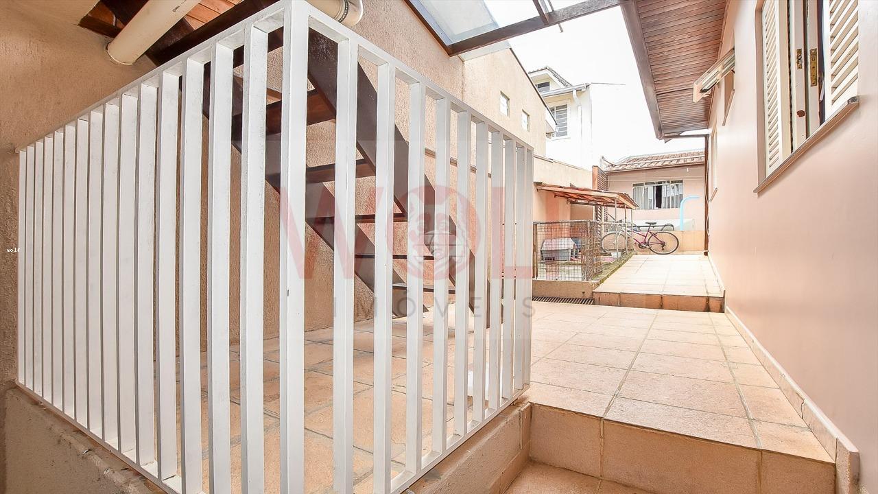 Casa à venda com 4 quartos, 243m² - Foto 14