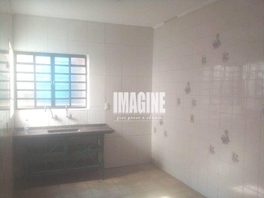 Casa à venda com 3 quartos, 175m² - Foto 9