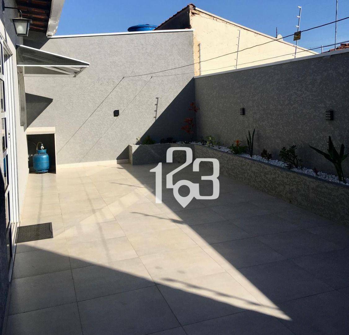 Casa à venda com 3 quartos, 160m² - Foto 17