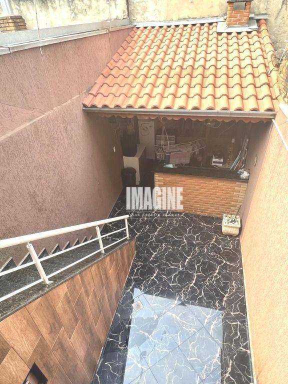 Sobrado à venda com 3 quartos, 220m² - Foto 22