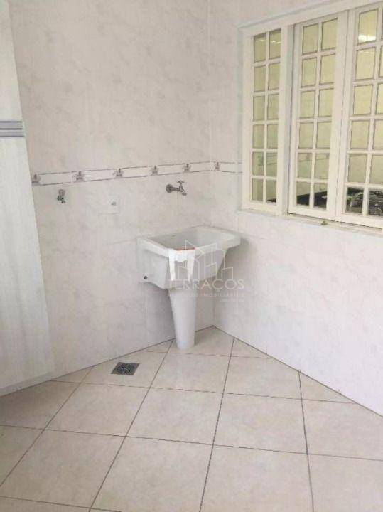 Casa à venda com 3 quartos, 201m² - Foto 6
