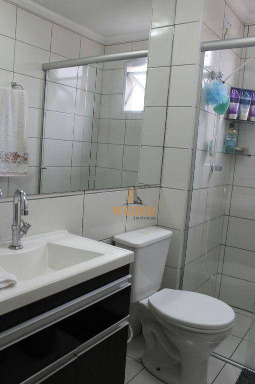 Apartamento à venda com 2 quartos, 57m² - Foto 15