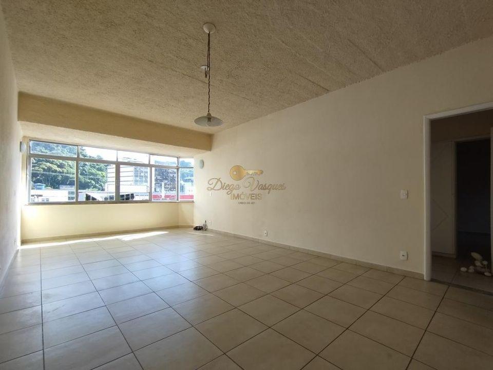 Apartamento à venda com 2 quartos, 82m² - Foto 2