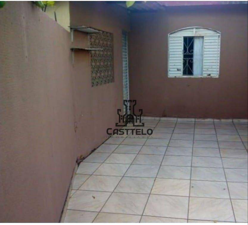 Casa à venda com 3 quartos, 200m² - Foto 13