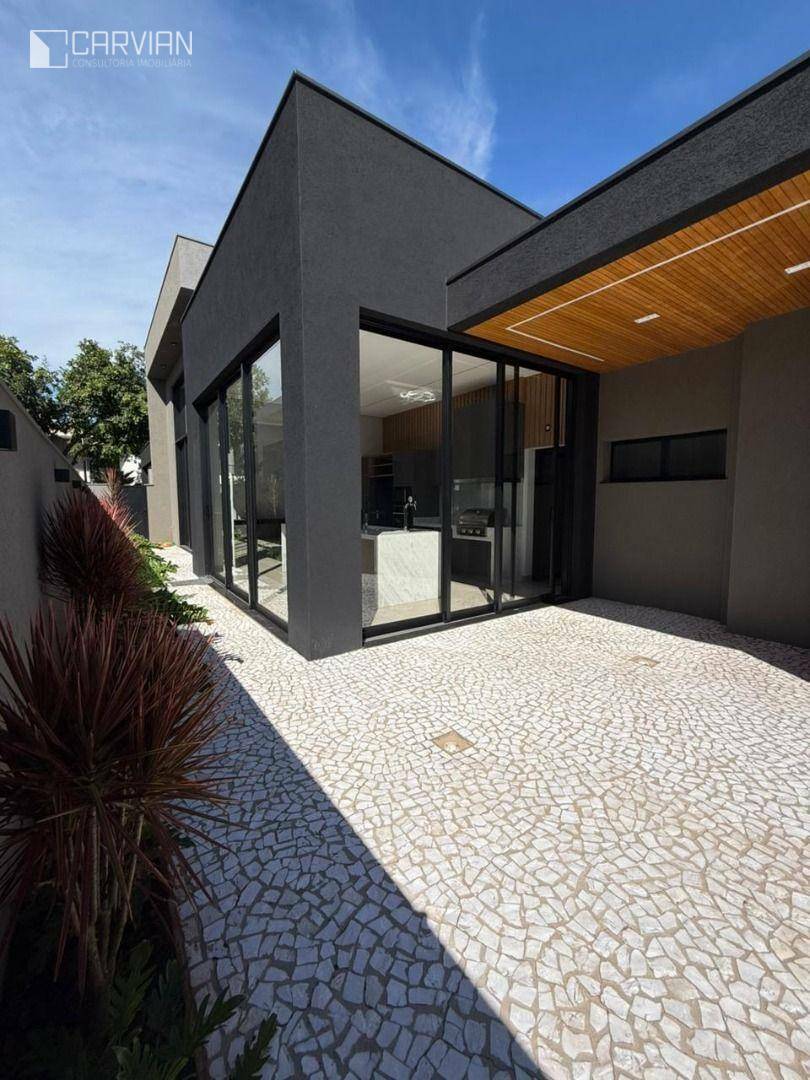 Casa de Condomínio à venda com 4 quartos, 262m² - Foto 5