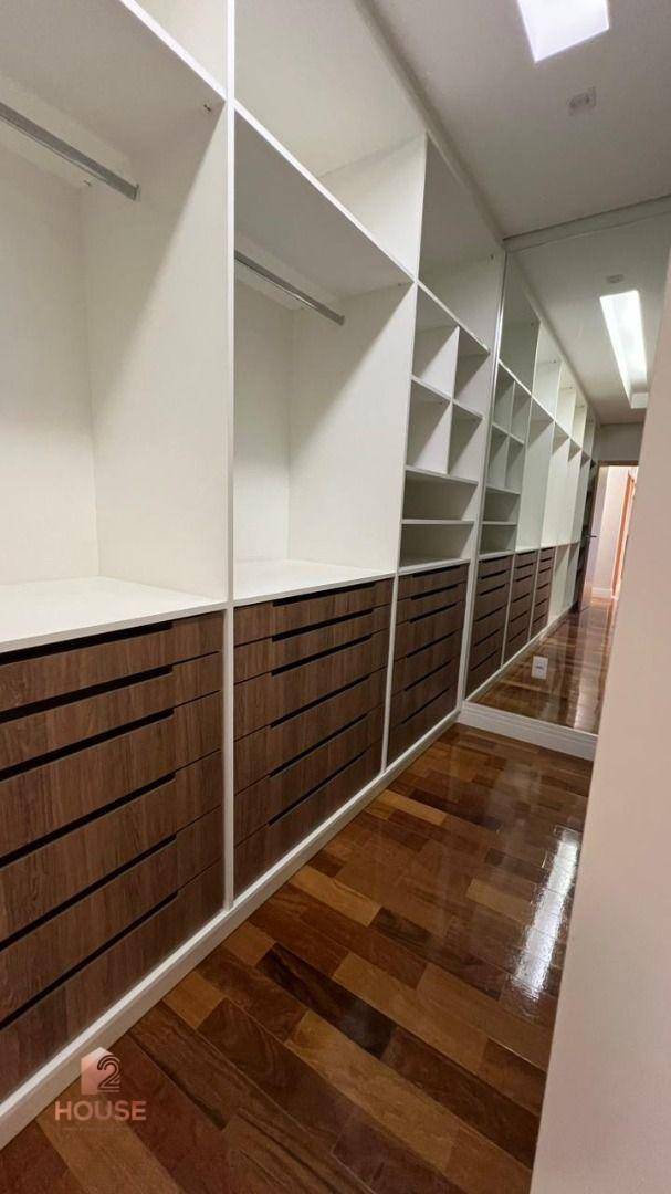 Apartamento à venda com 3 quartos, 172m² - Foto 32