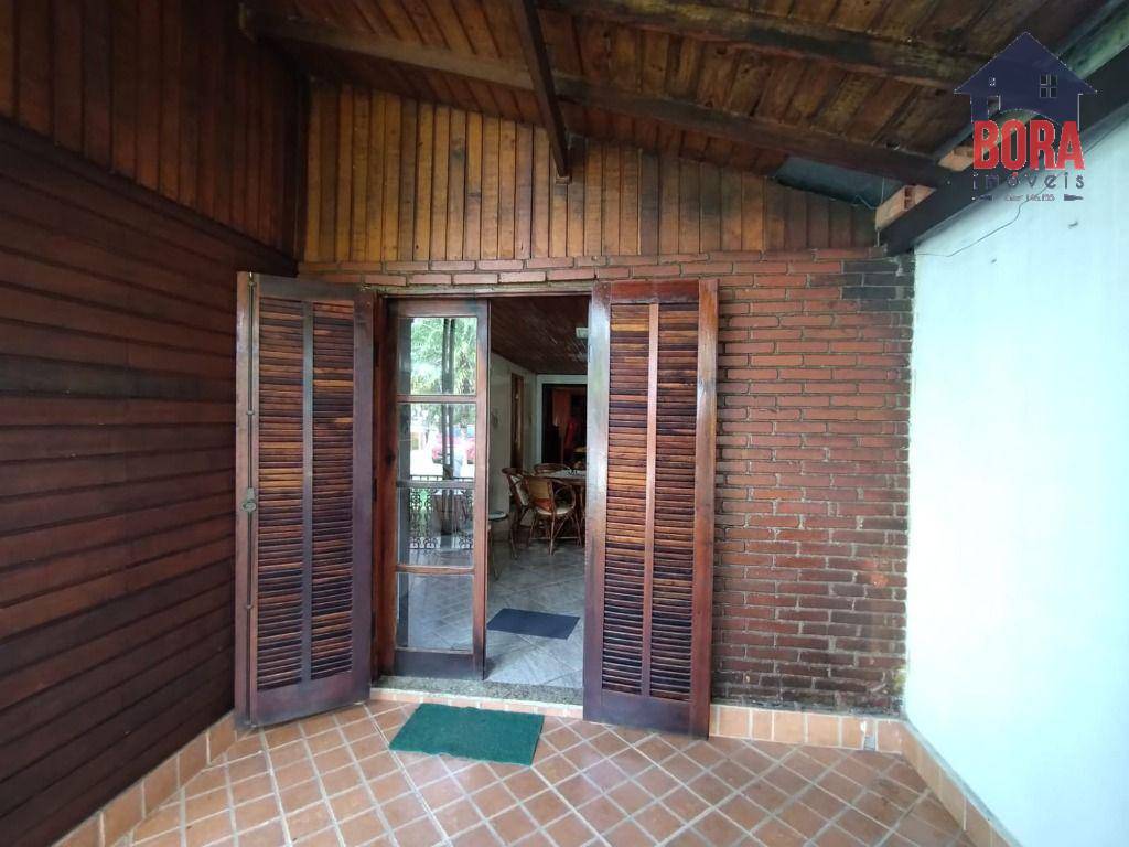 Chácara à venda com 4 quartos, 600m² - Foto 36