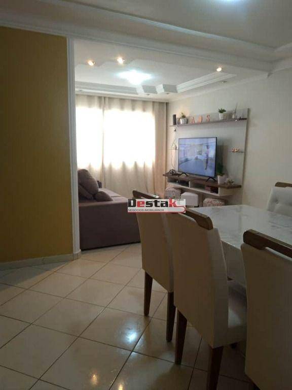 Apartamento à venda com 3 quartos, 80m² - Foto 3