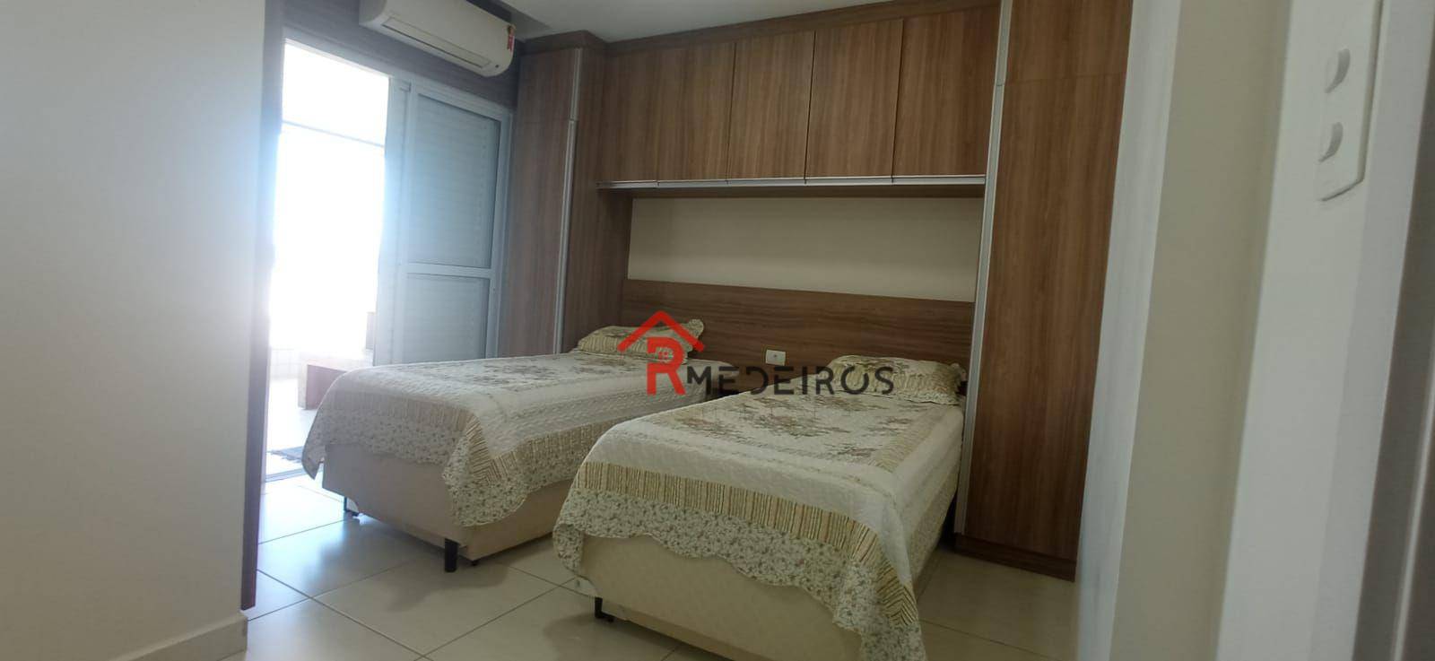 Apartamento à venda com 3 quartos, 151m² - Foto 18