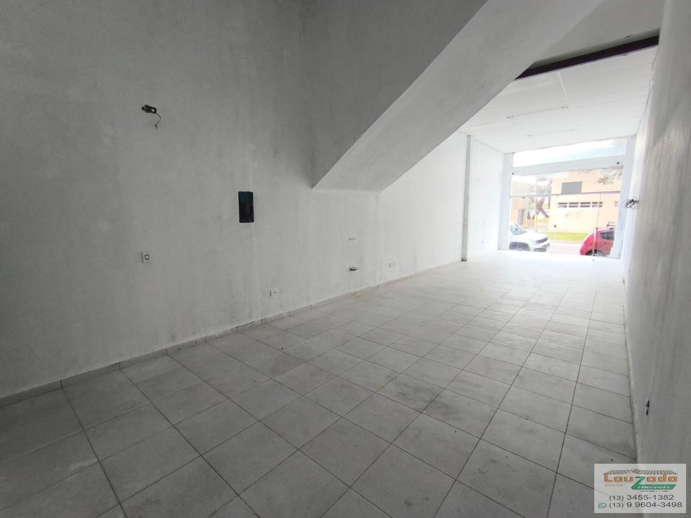 Prédio Inteiro para alugar, 65m² - Foto 1