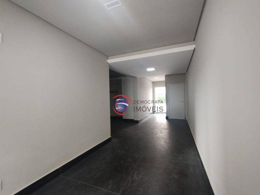 Apartamento à venda com 2 quartos, 63m² - Foto 15