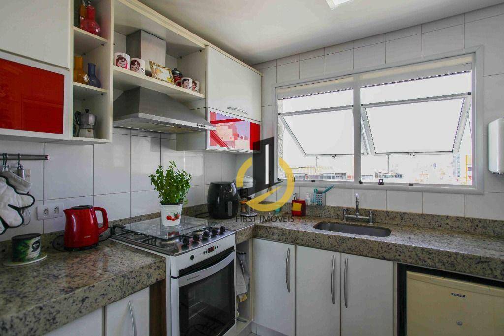 Apartamento à venda com 3 quartos, 141m² - Foto 13