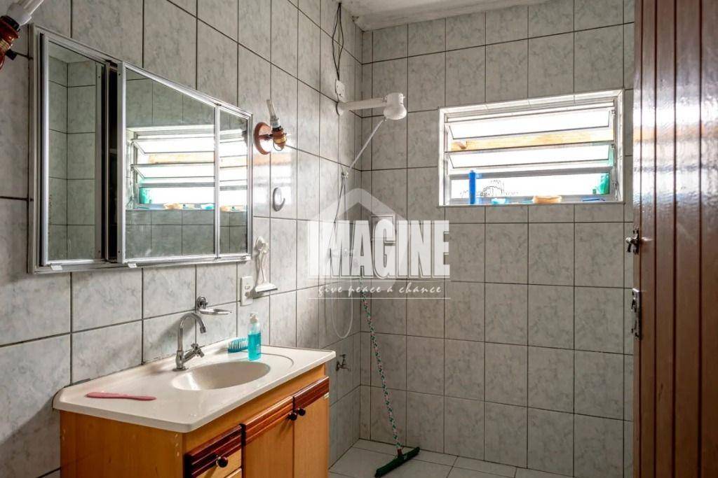 Sobrado à venda com 2 quartos, 200m² - Foto 20