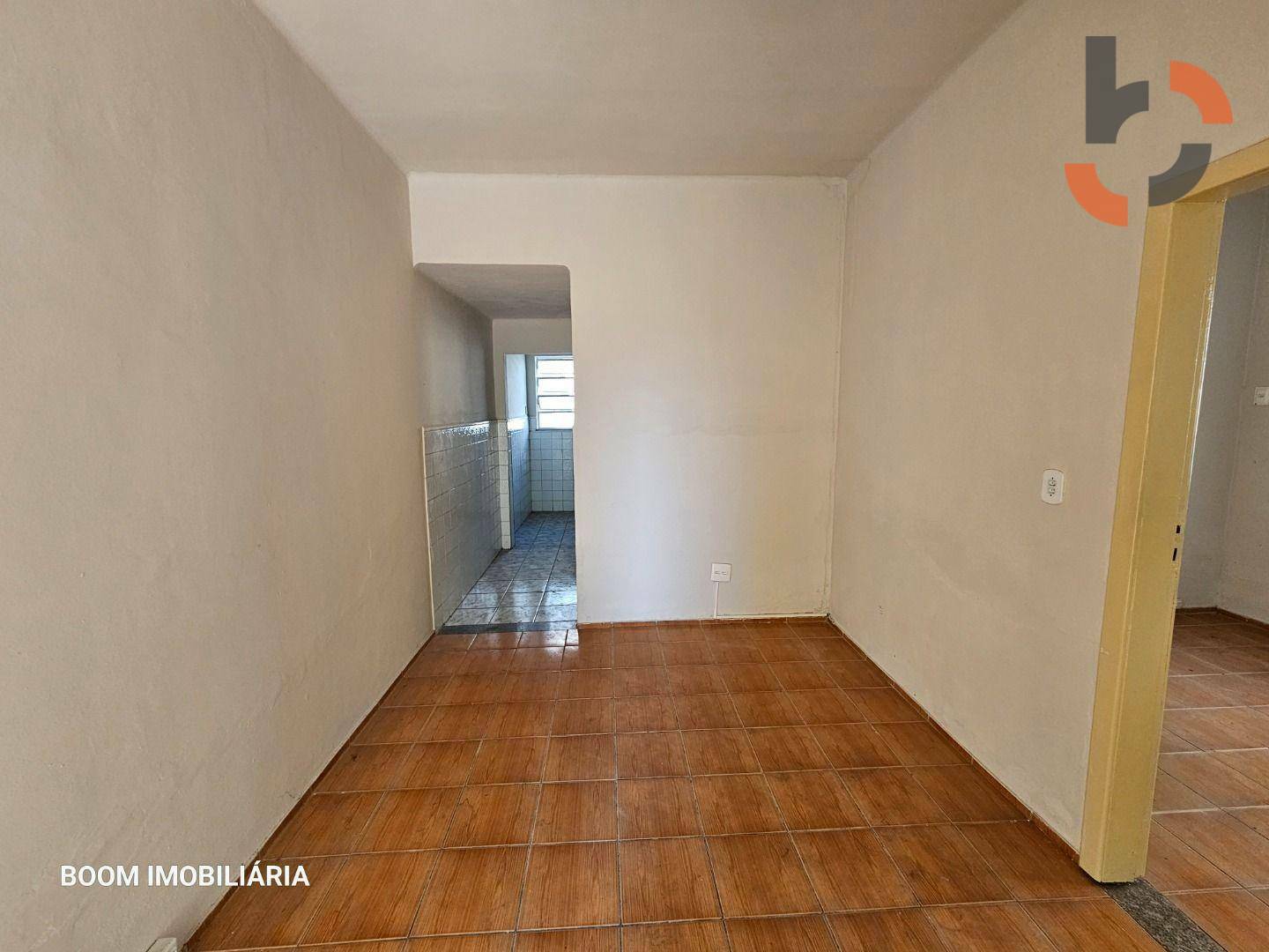 Casa à venda com 2 quartos, 92m² - Foto 1