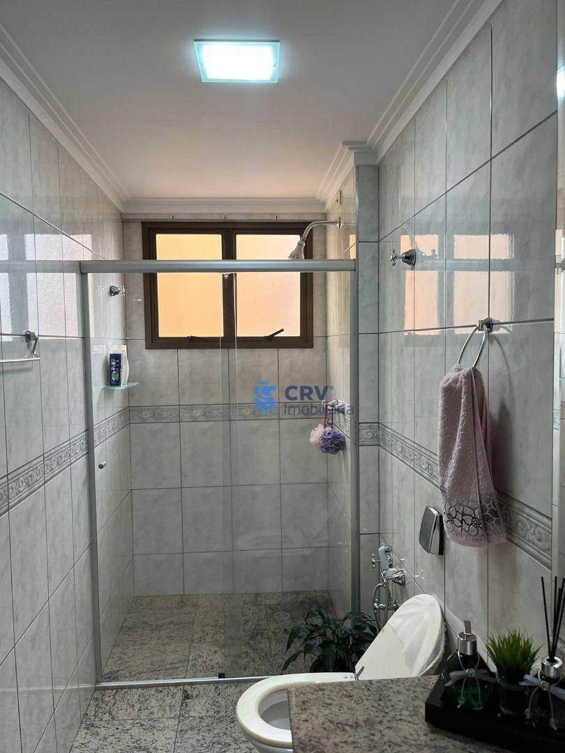 Apartamento à venda com 3 quartos, 188m² - Foto 21