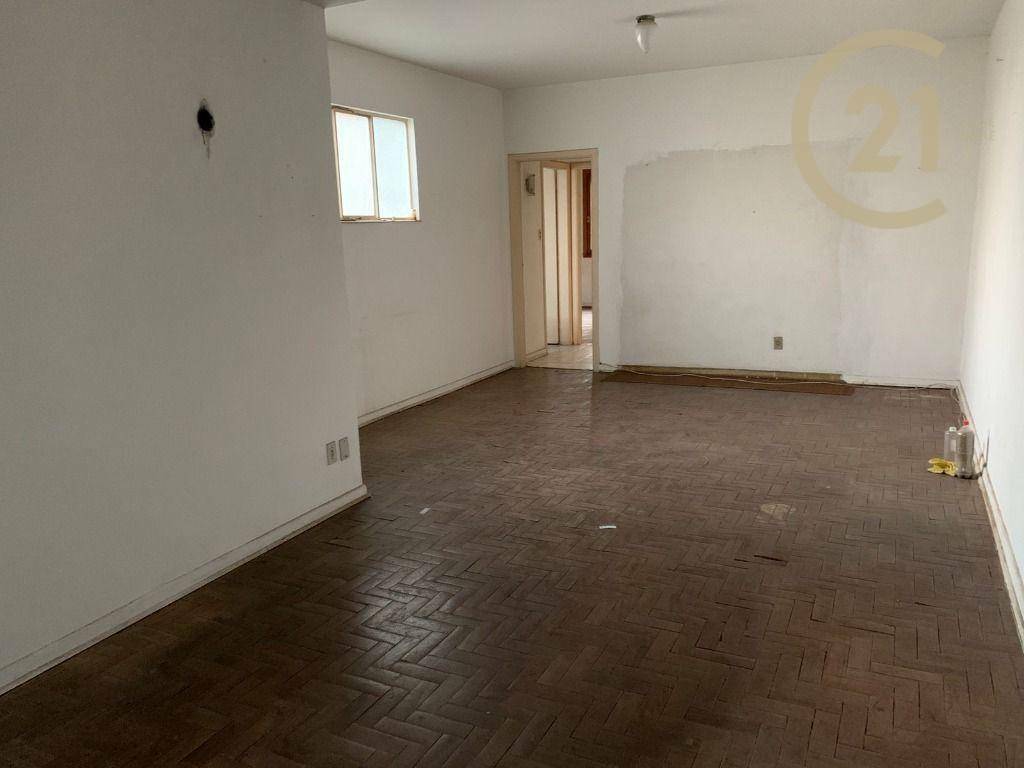 Apartamento à venda com 2 quartos, 114m² - Foto 1