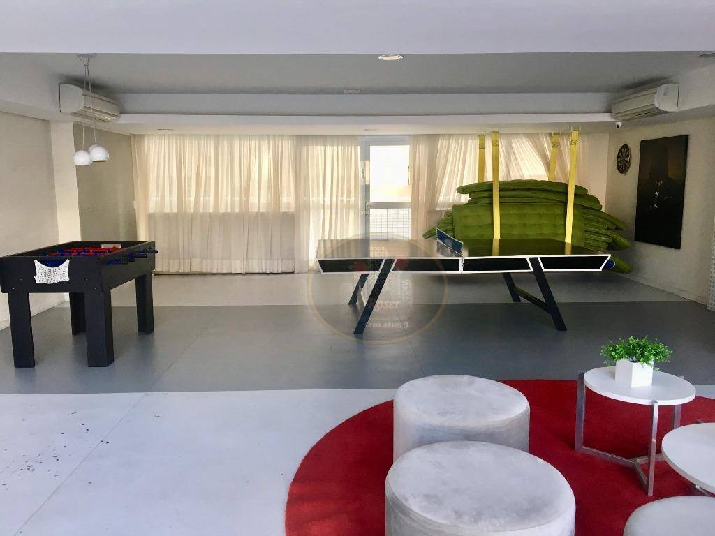 Apartamento para alugar com 2 quartos, 80m² - Foto 47
