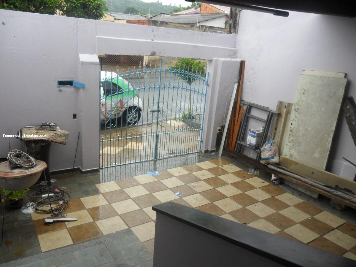 Casa à venda com 4 quartos, 120m² - Foto 5